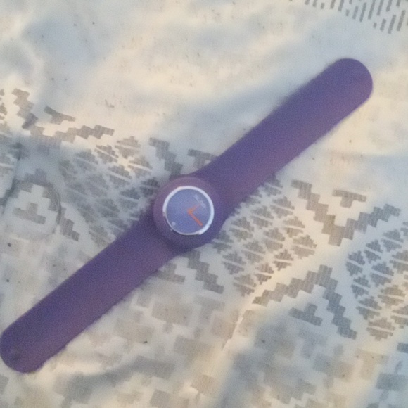Large Slap Watch - Picture 3 of 5
